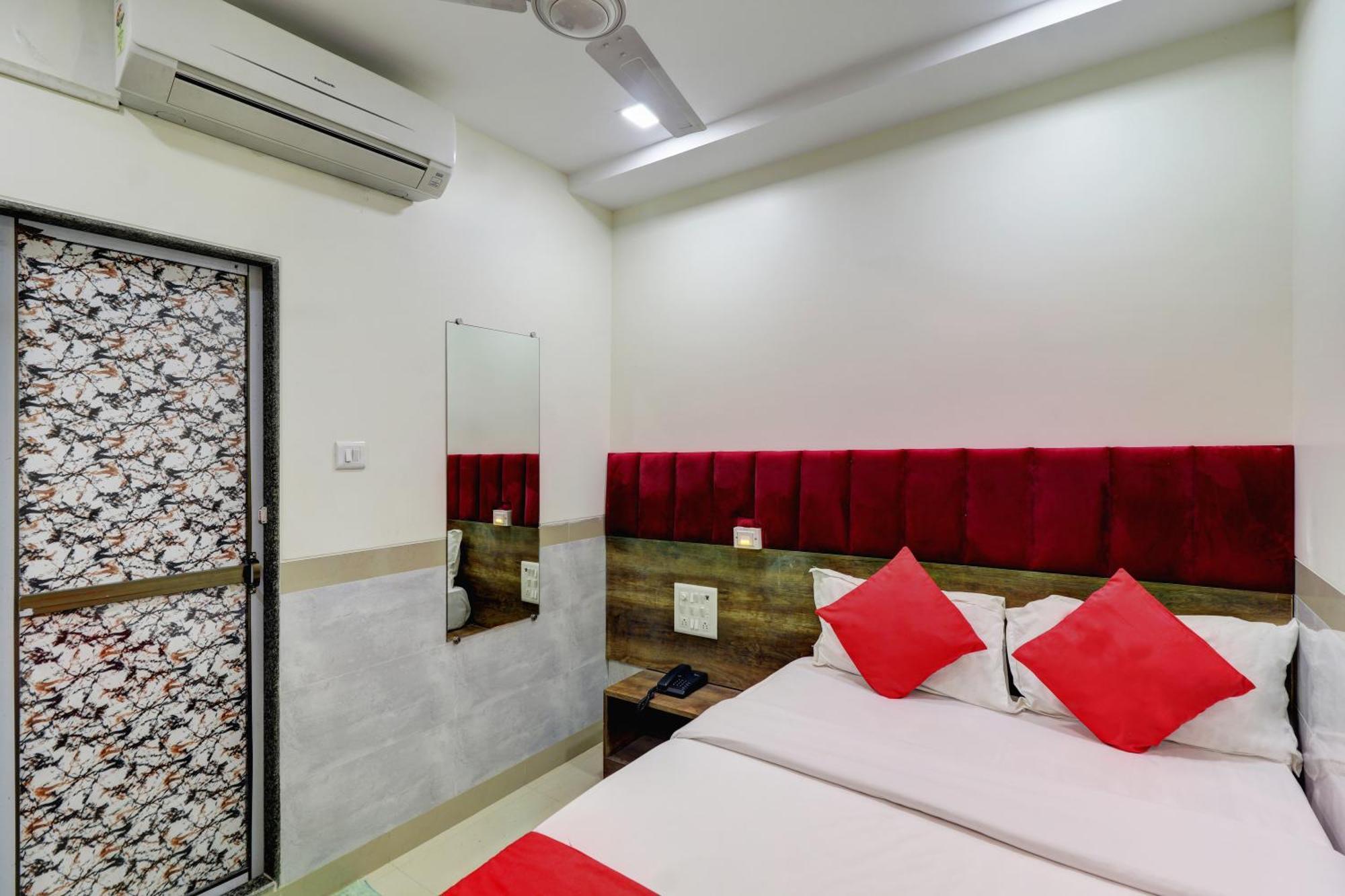 Hotel New Balaji Residency Bombay Exterior foto